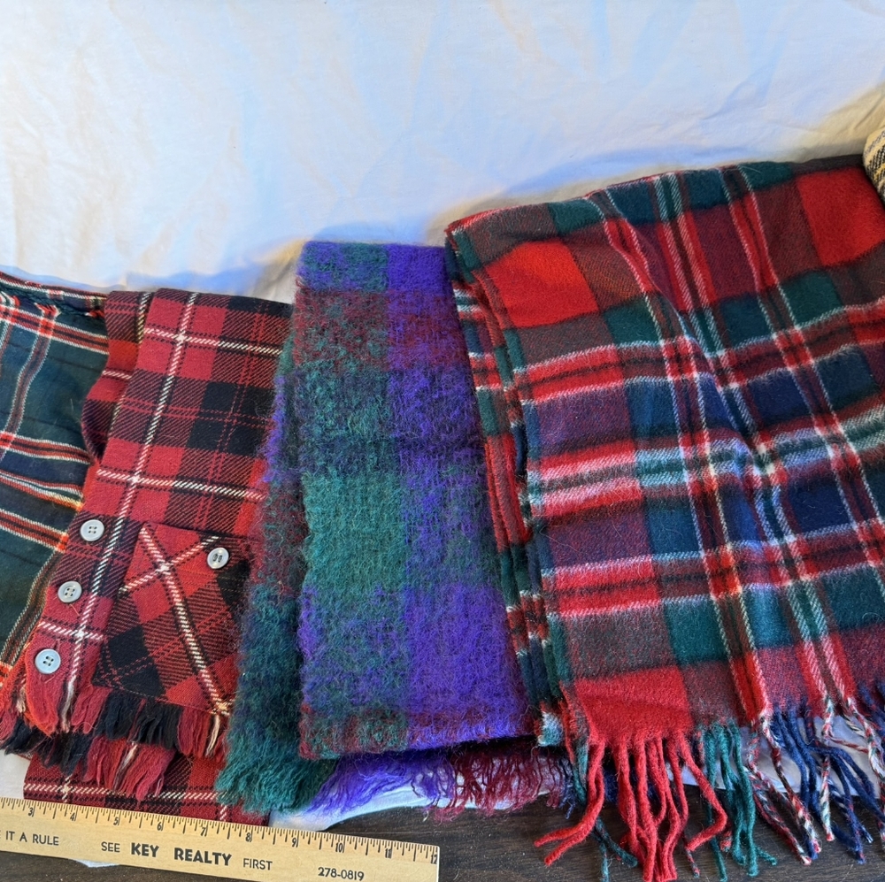 beautifully crafted Lots of 4 tartan LAMBSWOOL SCARF CLAN 100% pure new Wool